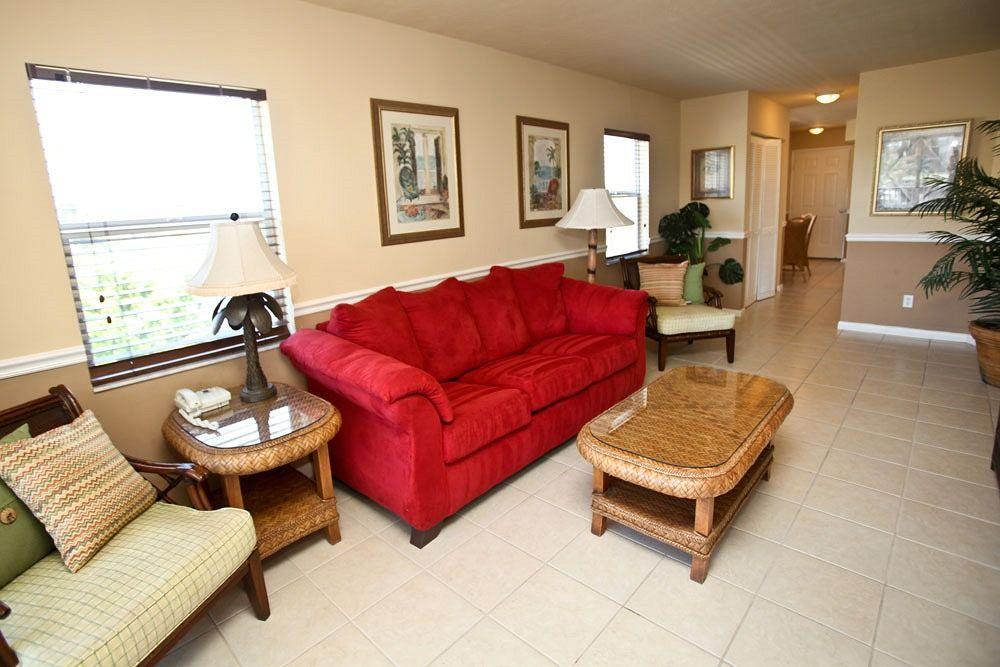 Marco Beach Vacation Suites Caxambas Екстер'єр фото