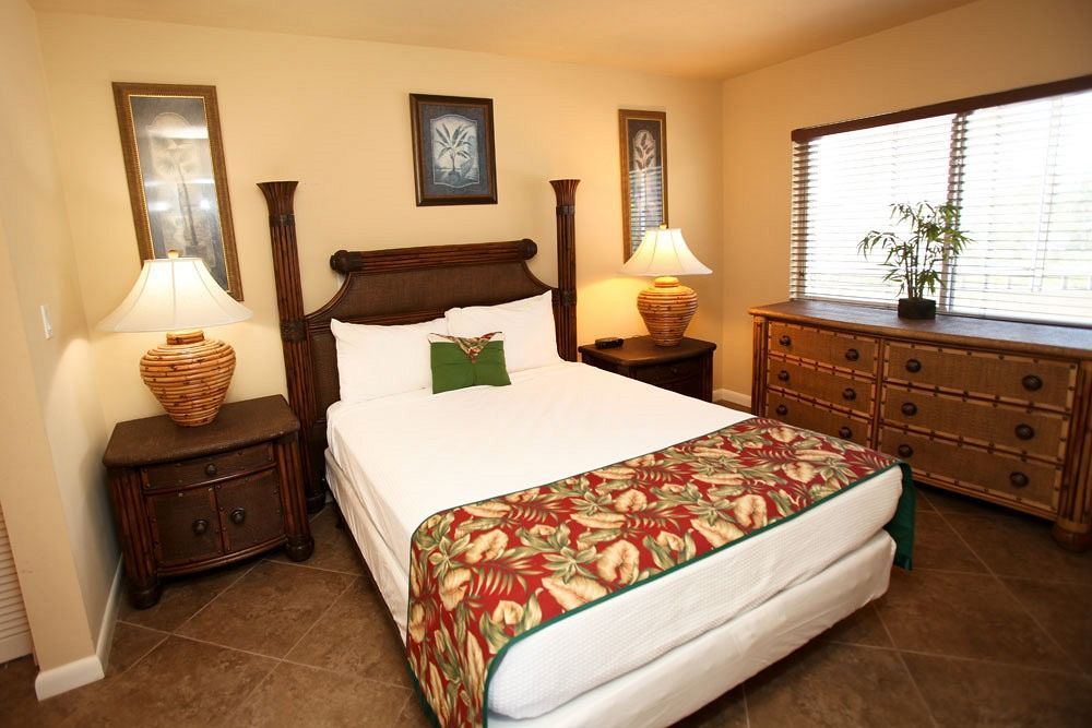 Marco Beach Vacation Suites Caxambas Екстер'єр фото